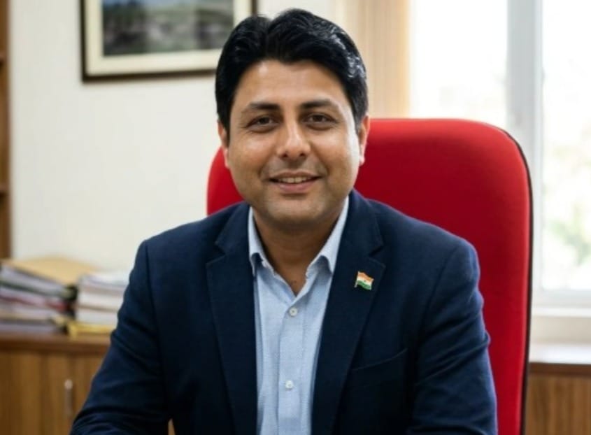 आयुक्त लोक शिक्षण संचालनालय अभिषेक सिंह