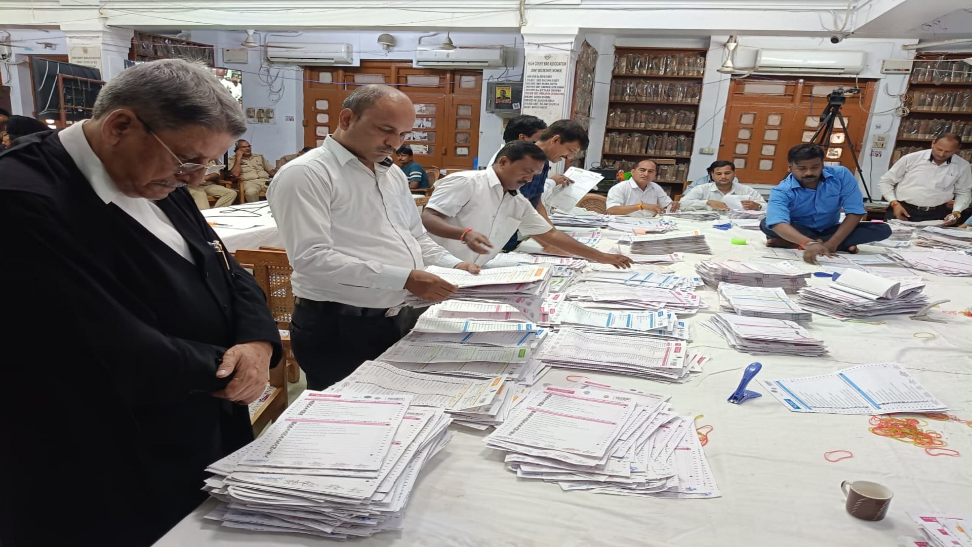 High Court Bar Association CP Upadhyay leads of President, and Raisahab Yadav for General Secretary.