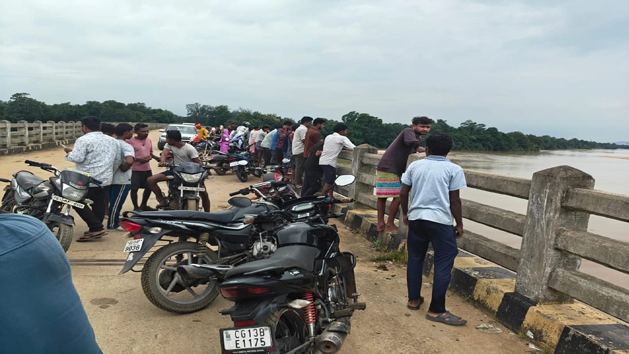 Body of youth missing for two days found in Raigarh river; police investigating whether it is a case of suicid