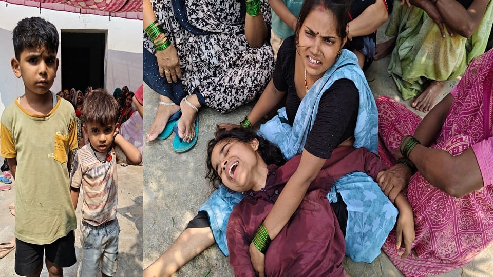 Bike crashes into tree and two friends die in Agra