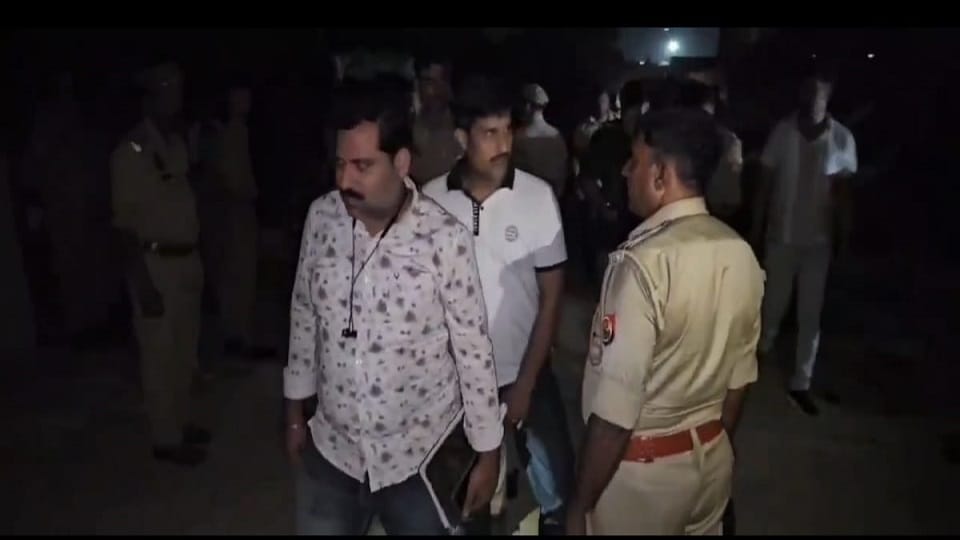 Etah Double Murder Man kills mother-in-law and wife by striking them with hammer
