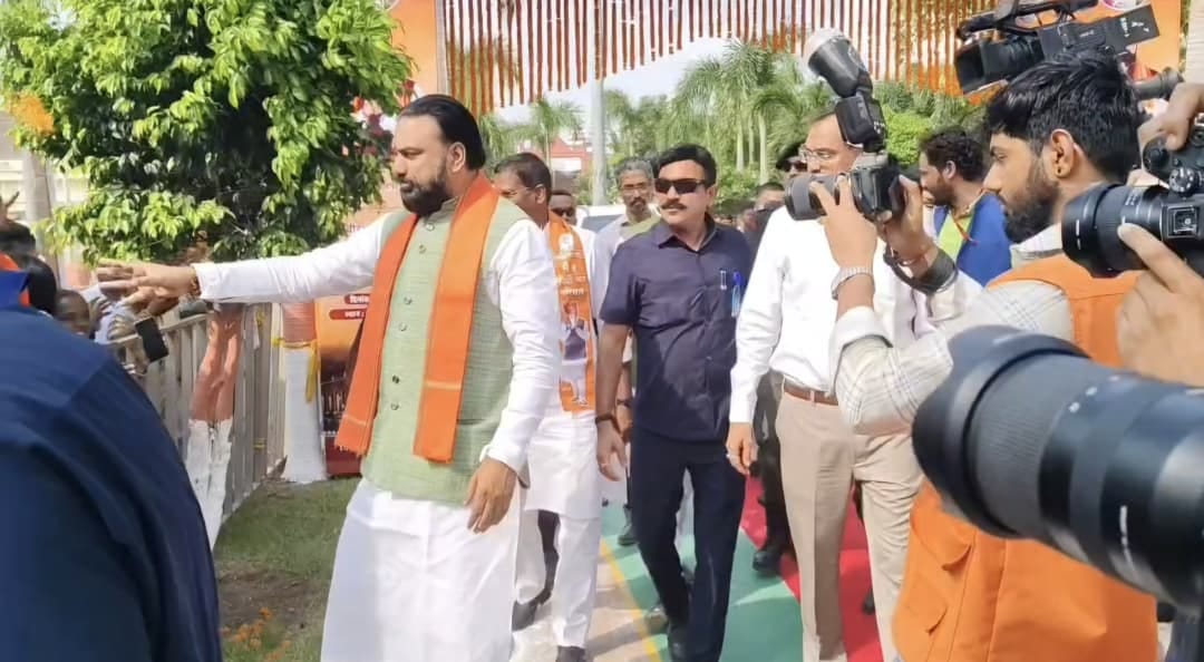 Bihar: Deputy CM Samrat Chaudhary visits Jagdishpur, the karmabhumi field of action of Veer Kunwar Singh.