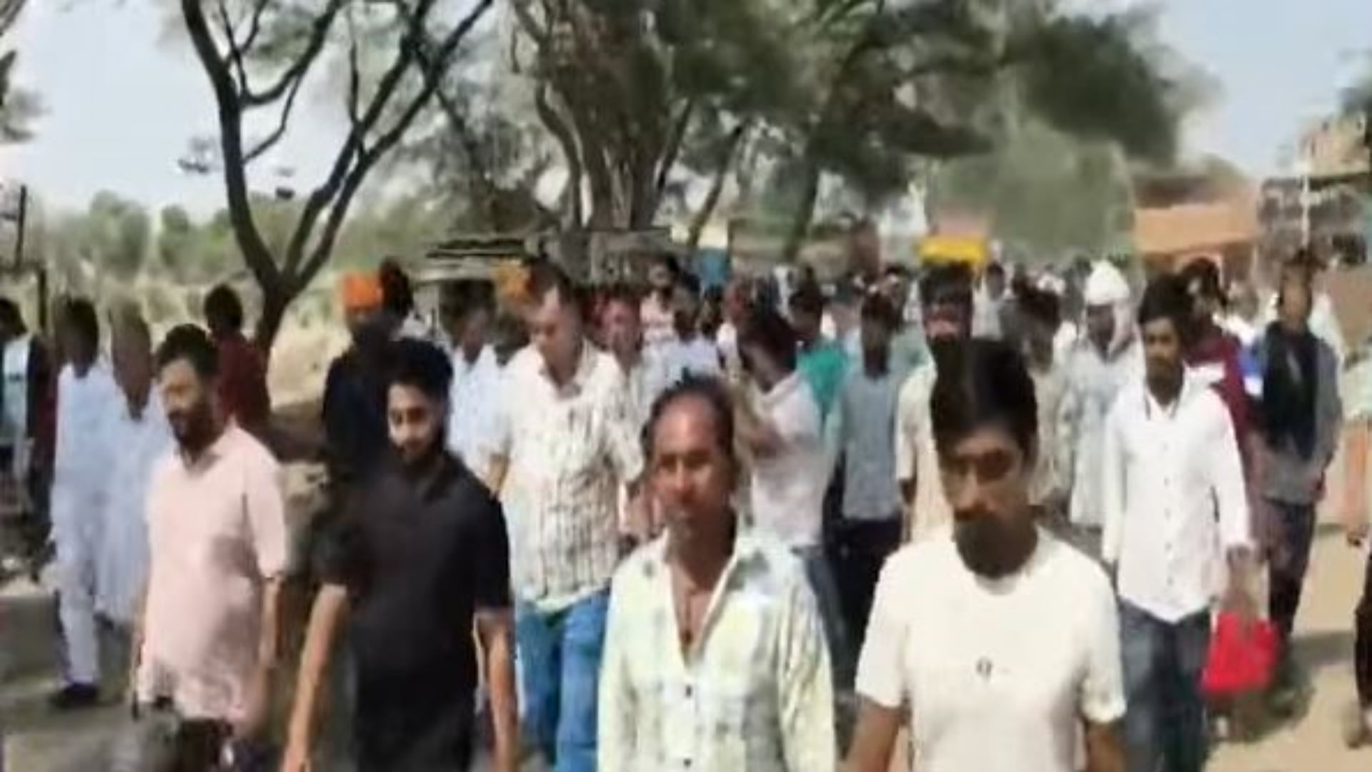  श्री गंगानगर: नहरी पानी को लेकर आर-पार की जंग का एलान, किसानों ने दिया धरना, घड़साना आंदोलन दोहराने की चेतावनी 