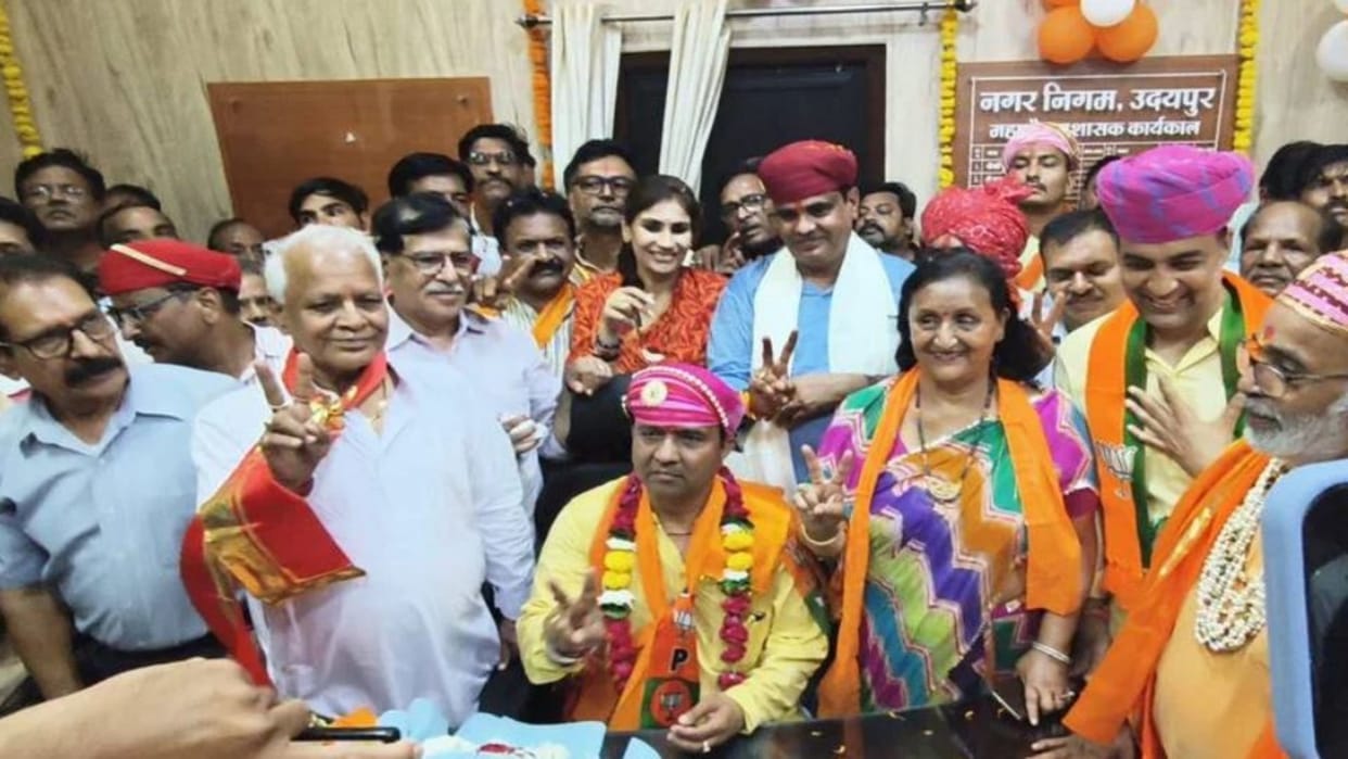Udaipur: BJP Forms Board for 7th Time, Paras Singhvi Takes Charge as Mayor; Tourism, Jobs in Focus