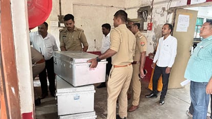UP: Charge sheet in Ram Mandir donation theft case runs to 40,000 pages; police arrive with boxes; two trucks