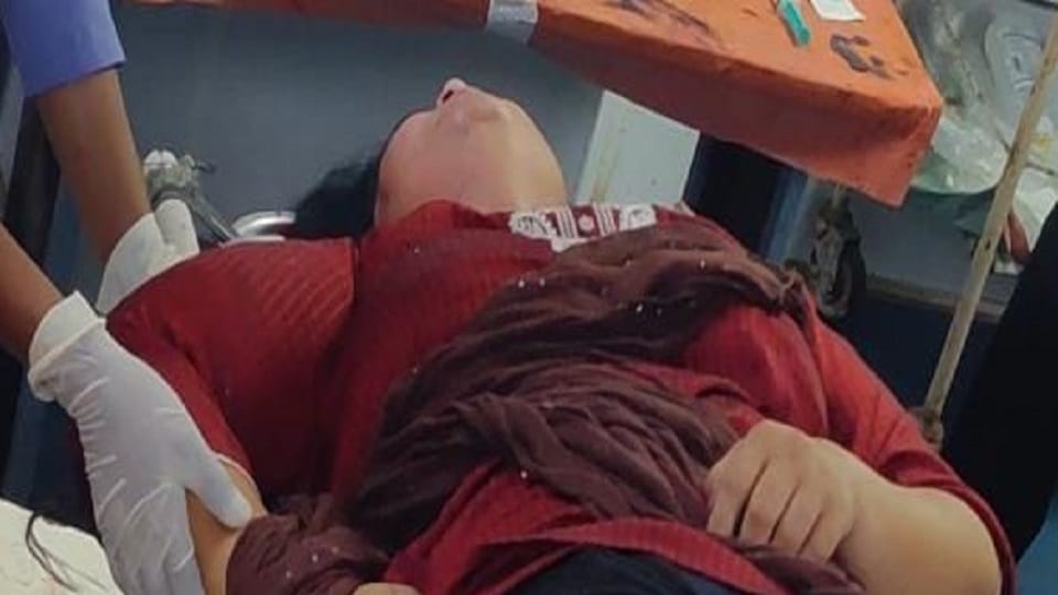 Woman jumps from first floor of Dehradun court