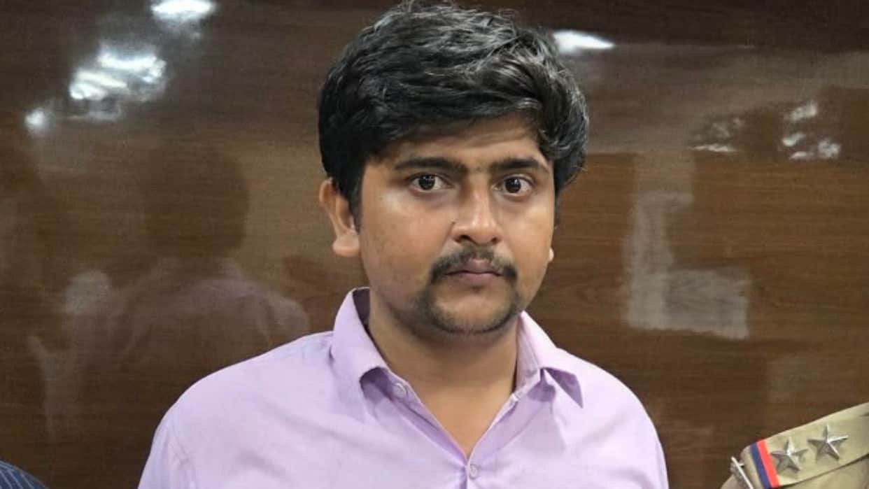 man arrested for creating a fake Instagram account in the name of a deceased Sub-Inspector in Bareilly