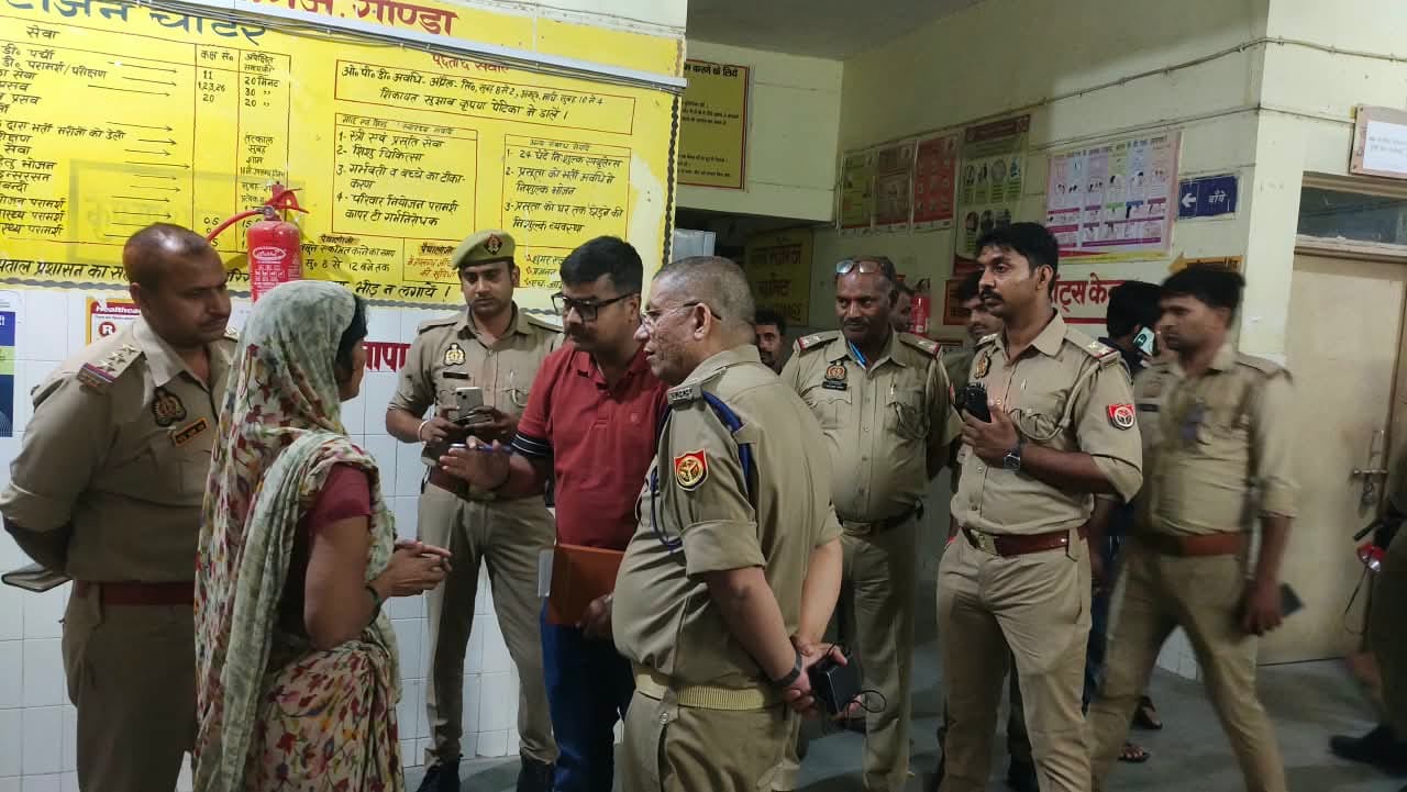 घटना के बाद मौके पर पहुंची पुलिस।