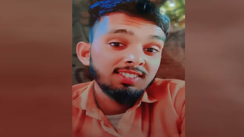 इसरार मोहम्मद की फाइल फोटो