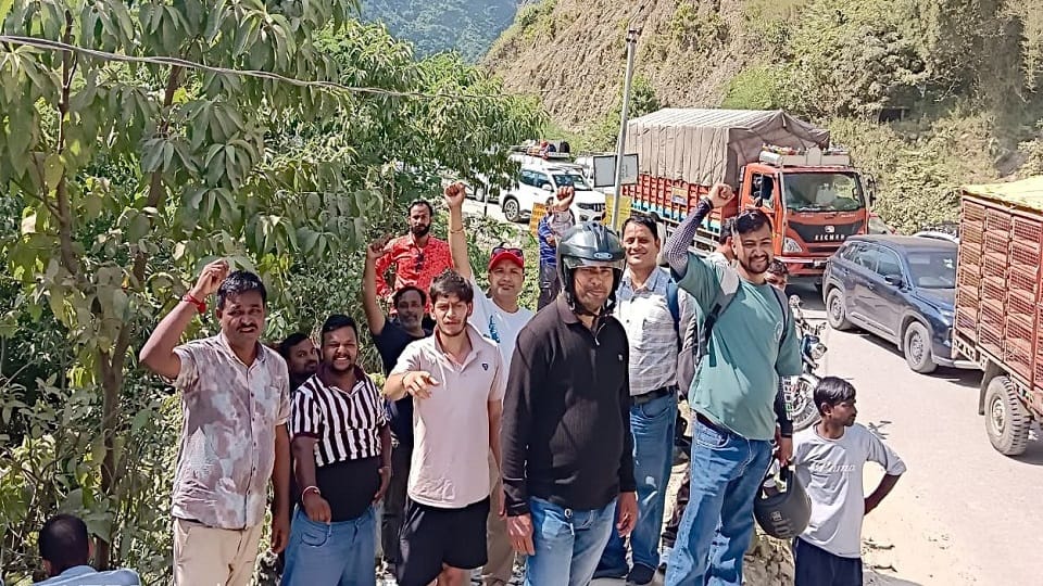 All-weather road closed due to falling boulders in pithoragarh