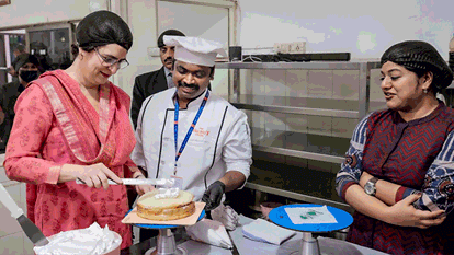प्रियंका गांधी, कांग्रेस महासचिव