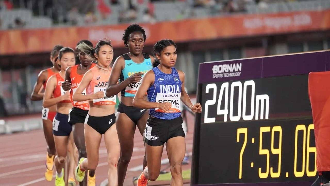 Seema kumari Success Story: Once without shoes ran barefoot on rugged mountain paths