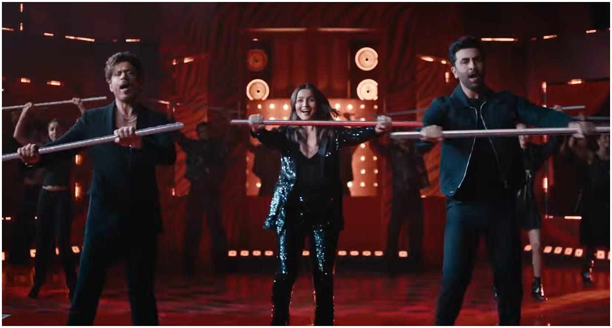 shah rukha Ranbir and Alia roast each other in new ad Fans demand to Kran Johar cast in film