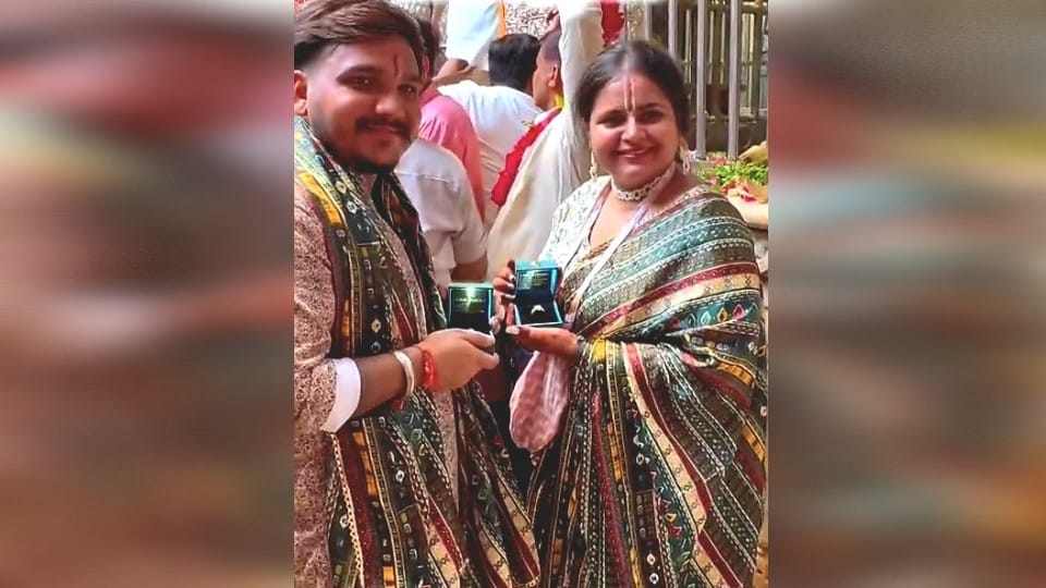 Ring Ceremony Inside Banke Bihari Temple VIP Enclosure Video Goes Viral