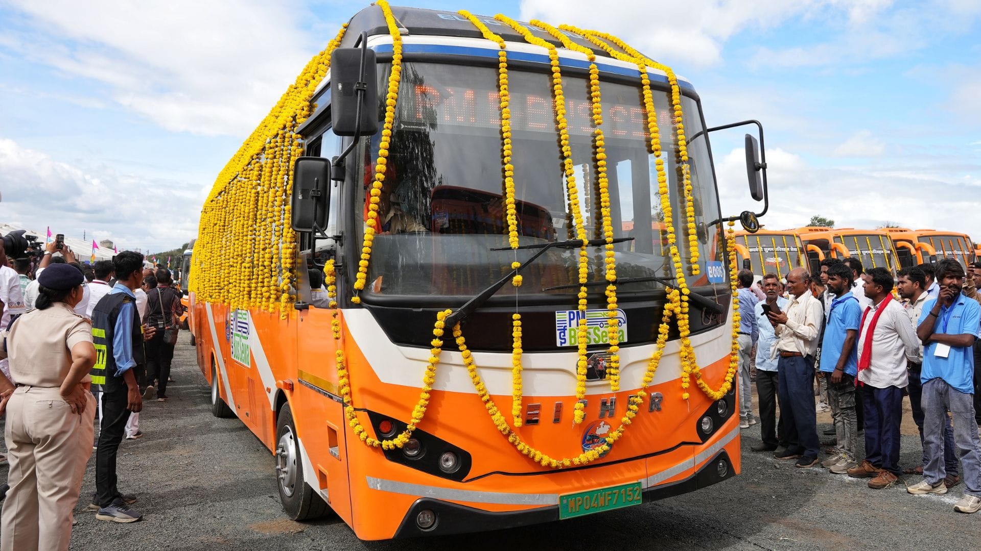 MP: Sugam Parivahan Seva Begins After 21 Years, Private Operators to Run Buses; Govt to Monitor