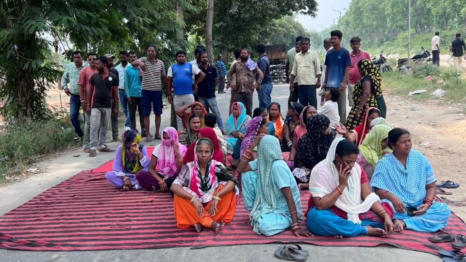 No trace found of siblings swept away in canal during Ganesh Visarjan in Bathinda