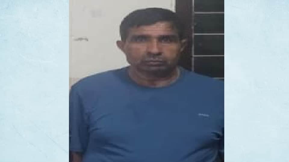 CRPF Head Constable befriends young woman on Facebook