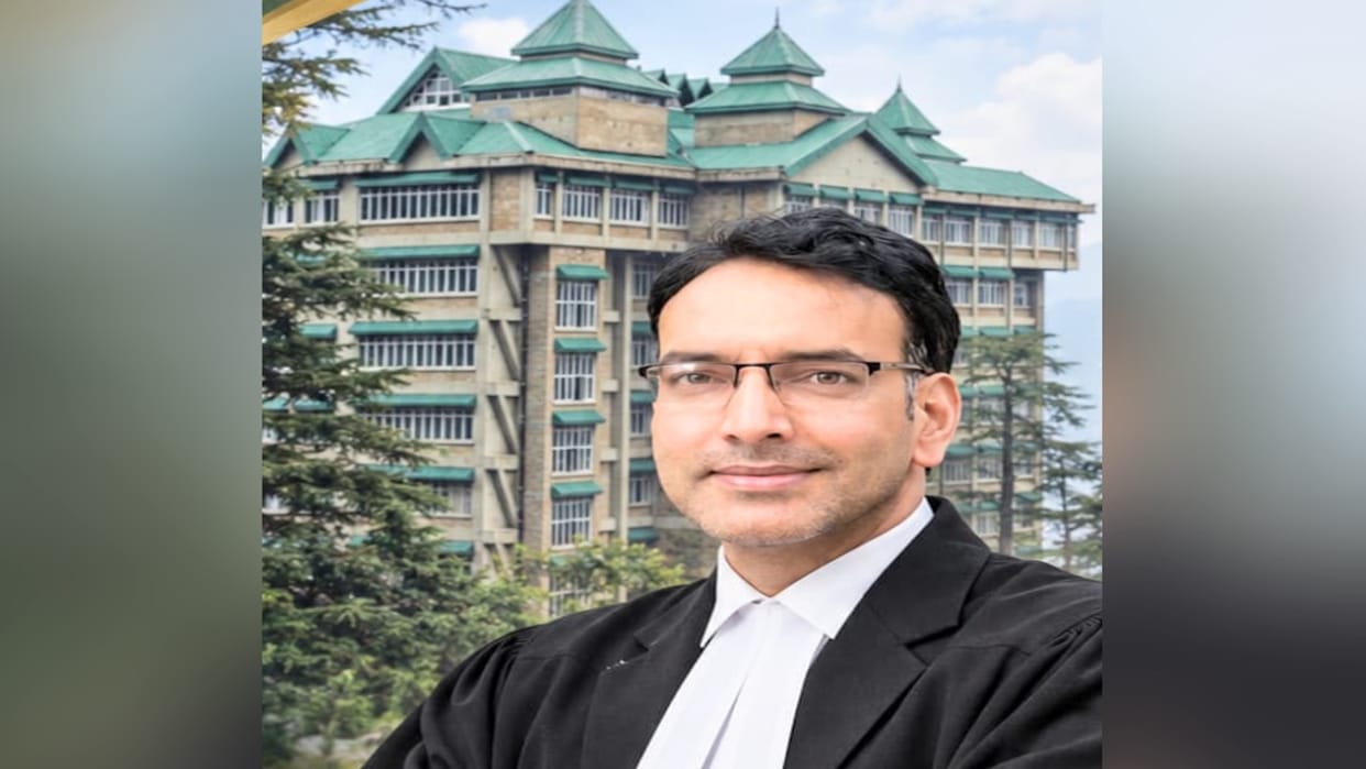 Shimla: Yudhveer becomes High Court Bar Association President, Kiran Negi Vice President.