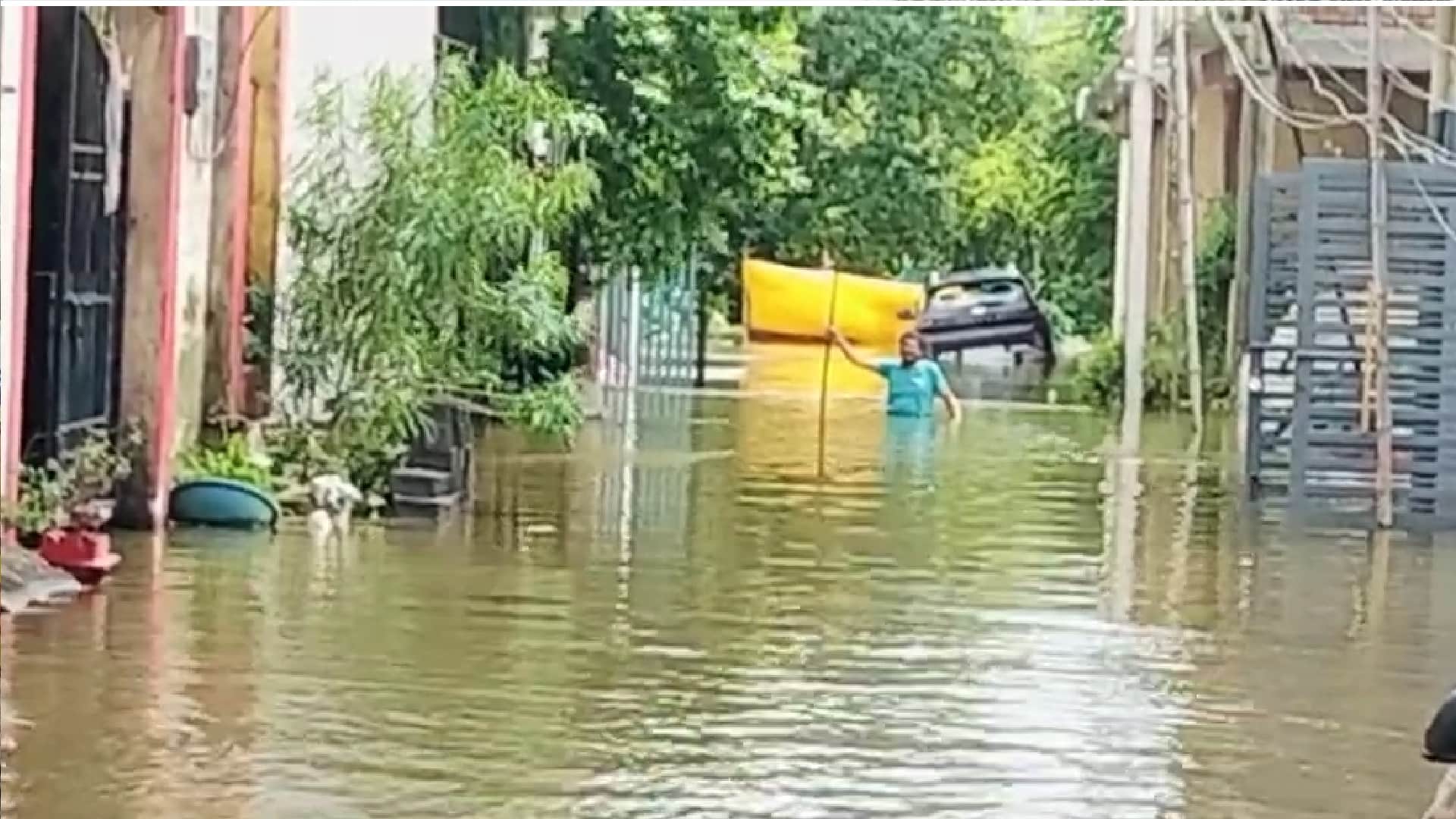 Chhattisgarh: Raipur-Patan road Contact lost due to heavy rain