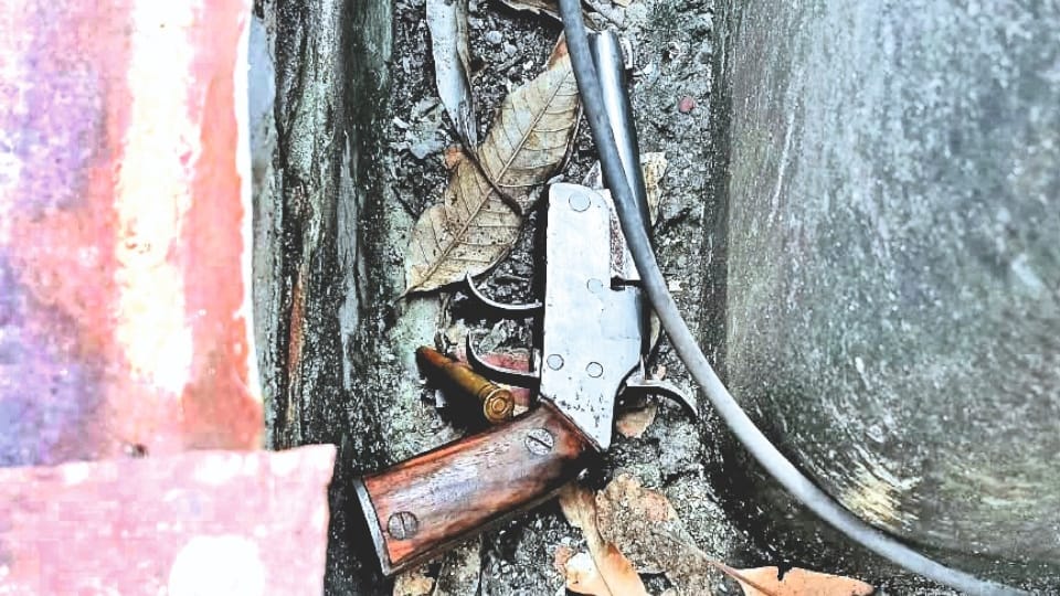 Son shoots dead his Head Constable father after insisting on marrying his girlfriend in chandigarh