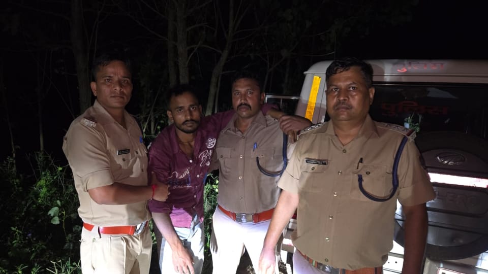 पुलिस की गोली से घायल आरोपी