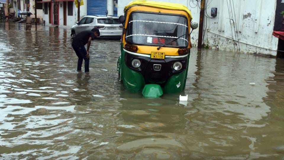 Rain wreaks havoc in UP disrupting normal life relief teams on alert DMs instructed to remain in field