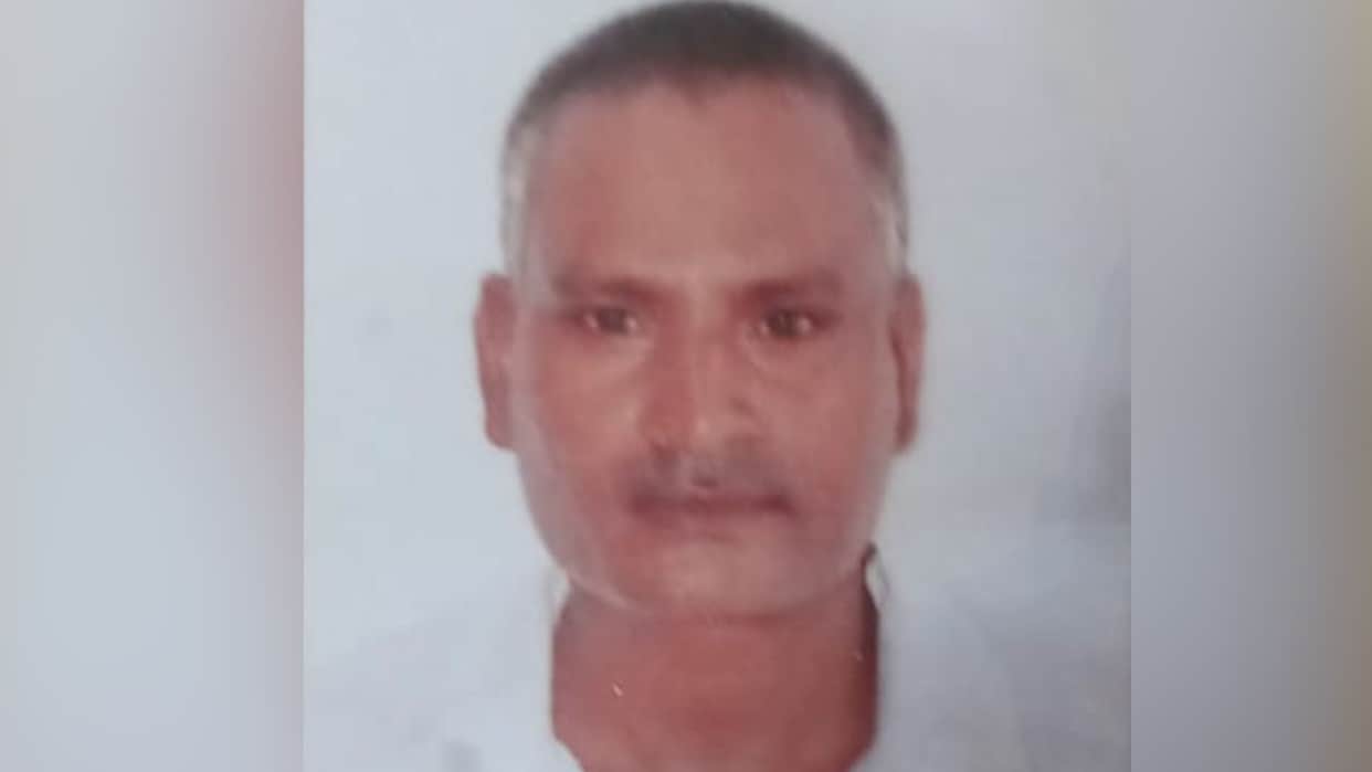 Azamgarh dead body of middle-aged man found floating in Tamsa River police establish identity