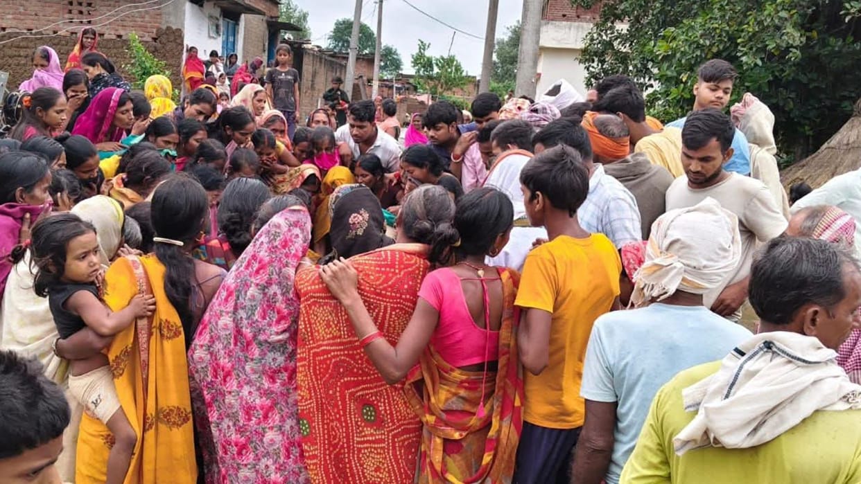 Bihar Married Woman Body Found in Jharkhand Forest Husband Accused of Murder Days After Family Fear Comes True