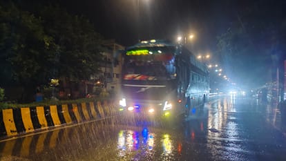 126 mm of rainfall in last 24 hours waterlogging in Bareilly