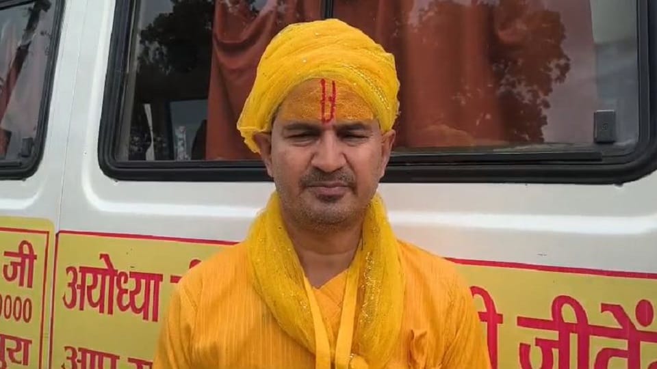 Saints demand CBI probe in death of disciple of Premanand Maharaj at vrindavan in mathura