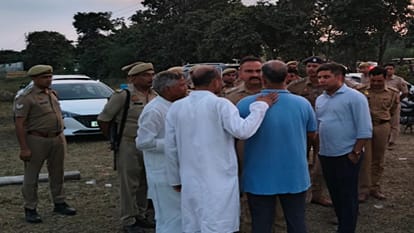 Colony Owners and Property Buyers Protest in Uldepur Over Demolition Fears, Protest Suspended After Officials’