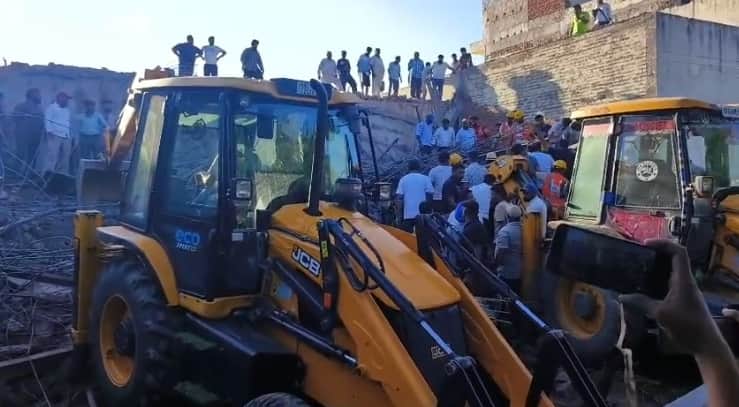 Under-construction building in Ambala collapses right after concrete slab is cast several laborers die in the