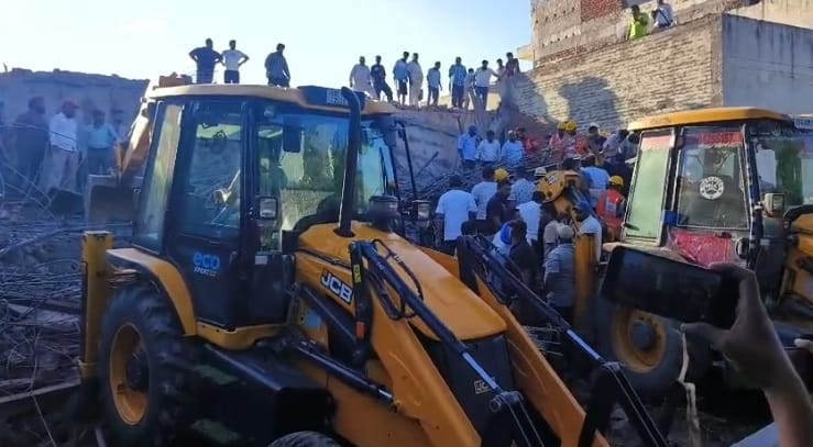 Under-construction building in Ambala collapses right after concrete slab is cast several laborers die in the