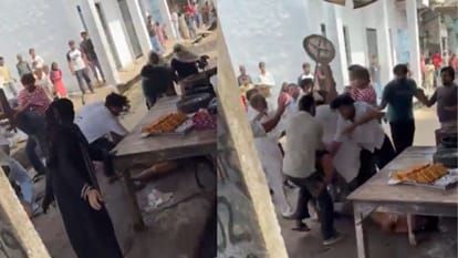 हापुड़ में दो पक्षों की मारपीट