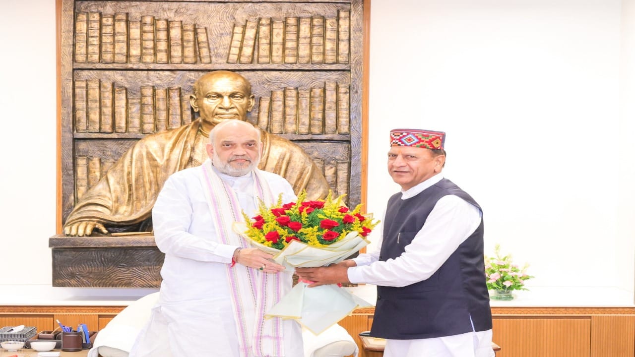 केंद्रीय मंत्री अमित शाह से मिले भाजपा प्रदेश अध्यक्ष डॉ. राजीव बिंदल।
