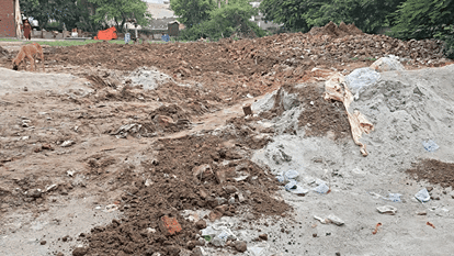 10-hour rescue operation for three-year-old girl who fell into 160 feet borewell