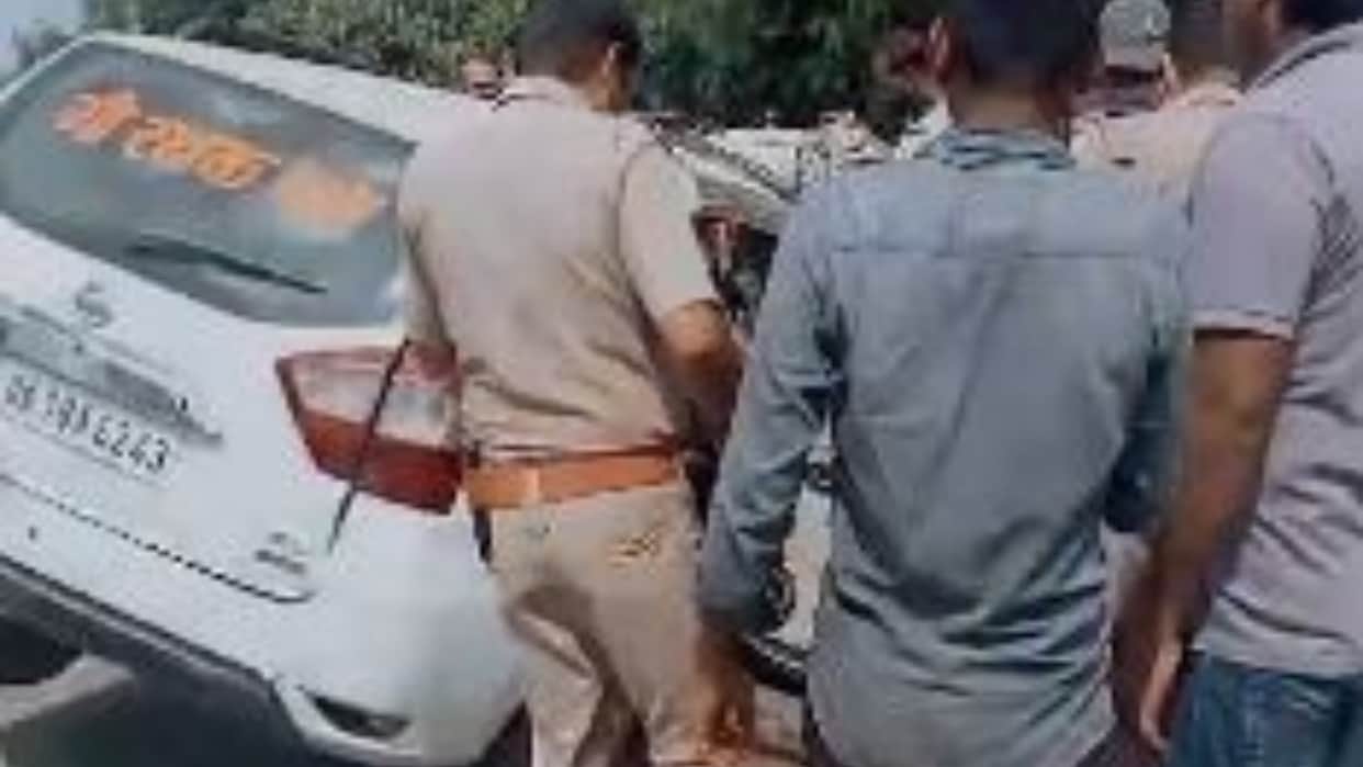 three people killed as car collides with dumper on Puranpur-Khutar Highway in Pilibhit