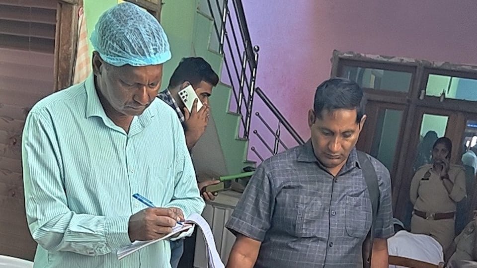 Hathras Double Murder Four youths arriving on two bikes, wearing raincoats, murdered a couple.