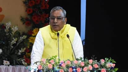 1,375 Candidates selected VDOs in UP CM Yogi handed over appointment letters