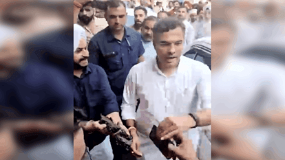 Delhi Slapping Incident Who is Sahib Singh? and Parvesh Verma responds to Kejriwal