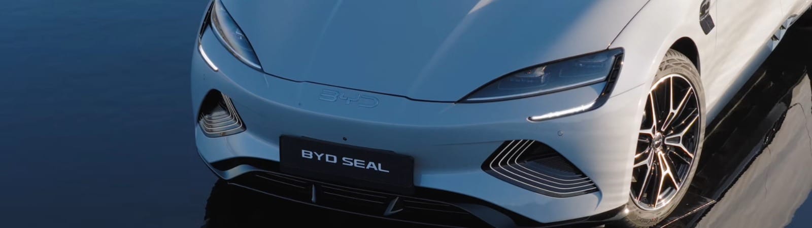 Planning EV This Festive Season? These 5 Cars Offer Up 682km Range