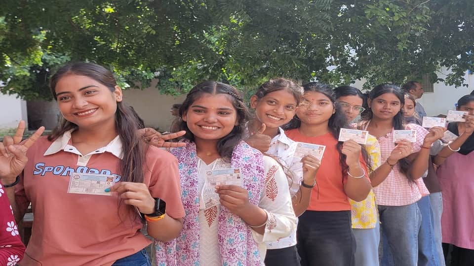 Voting begins for student union elections at SBS Degree College rudrapur