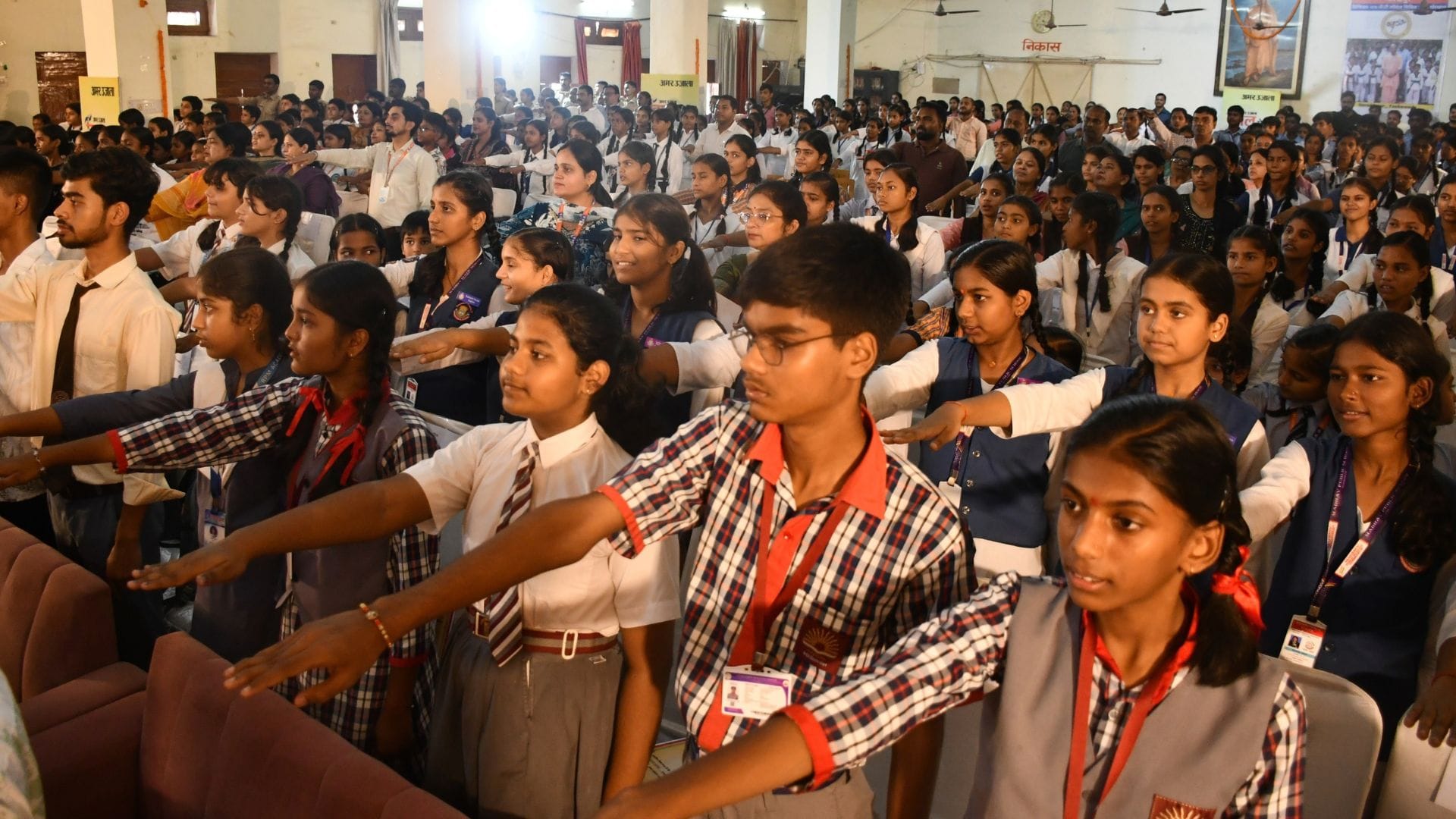 CM Yogi said AI will provide answers, while books will teach how to ask good questions.