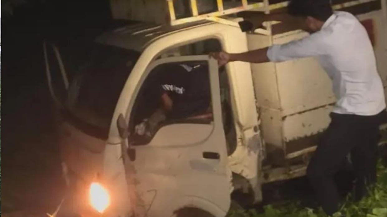 Magic vehicle hits bicycle laborer dies in road accident in Varanasi