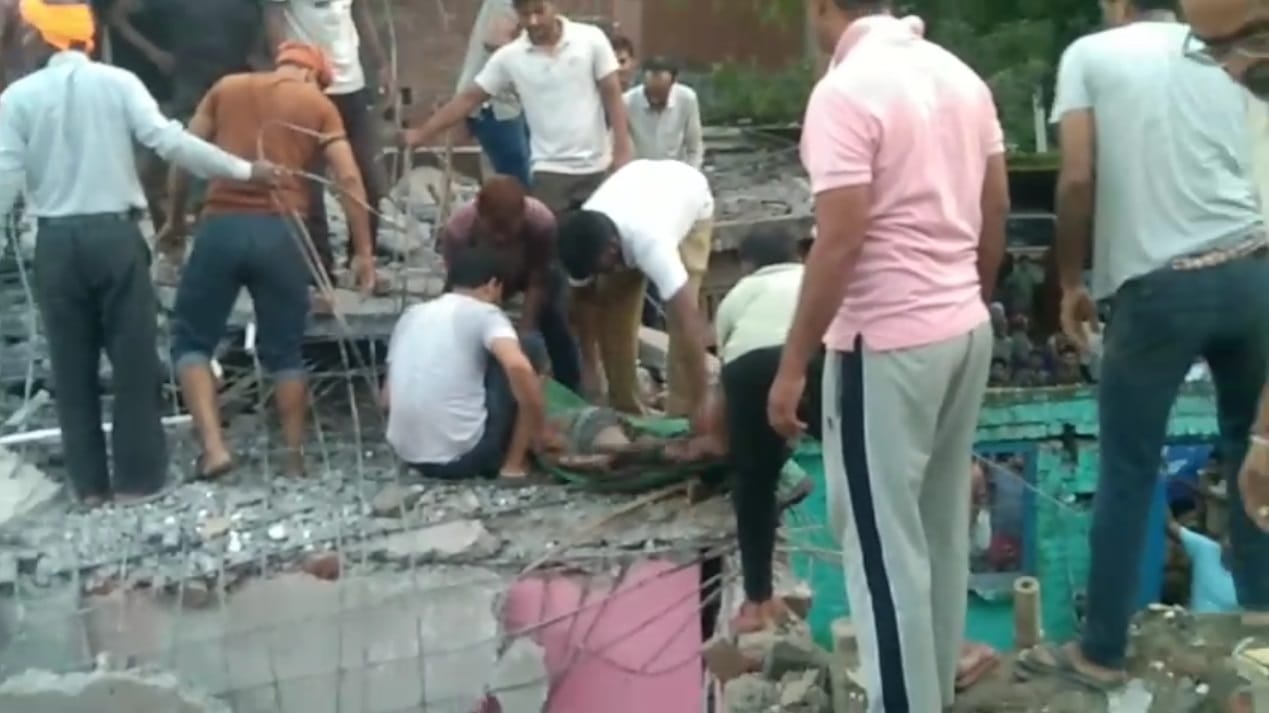 Fatehpur Blast Ruptured batteries one kilogram of carbide and firework wrappers found in the debris