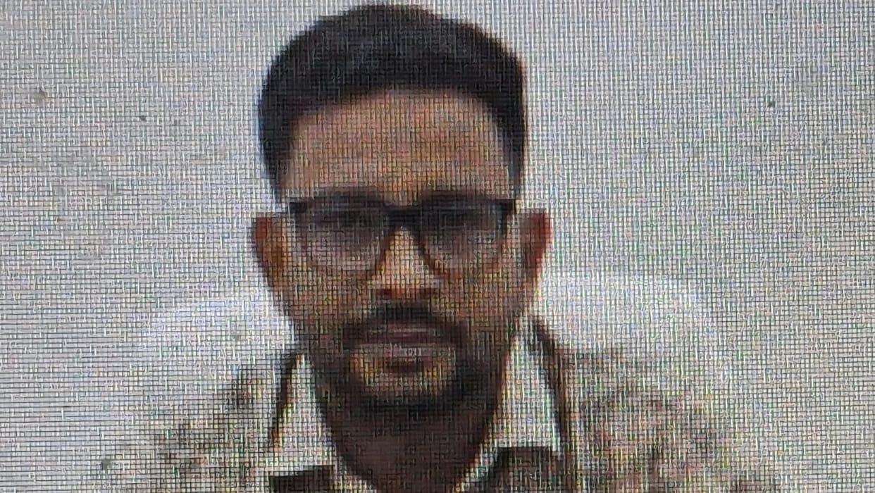 Etawah Accident on Agra Lucknow Expressway collision between XUV and Scorpio DFO and driver died three injured