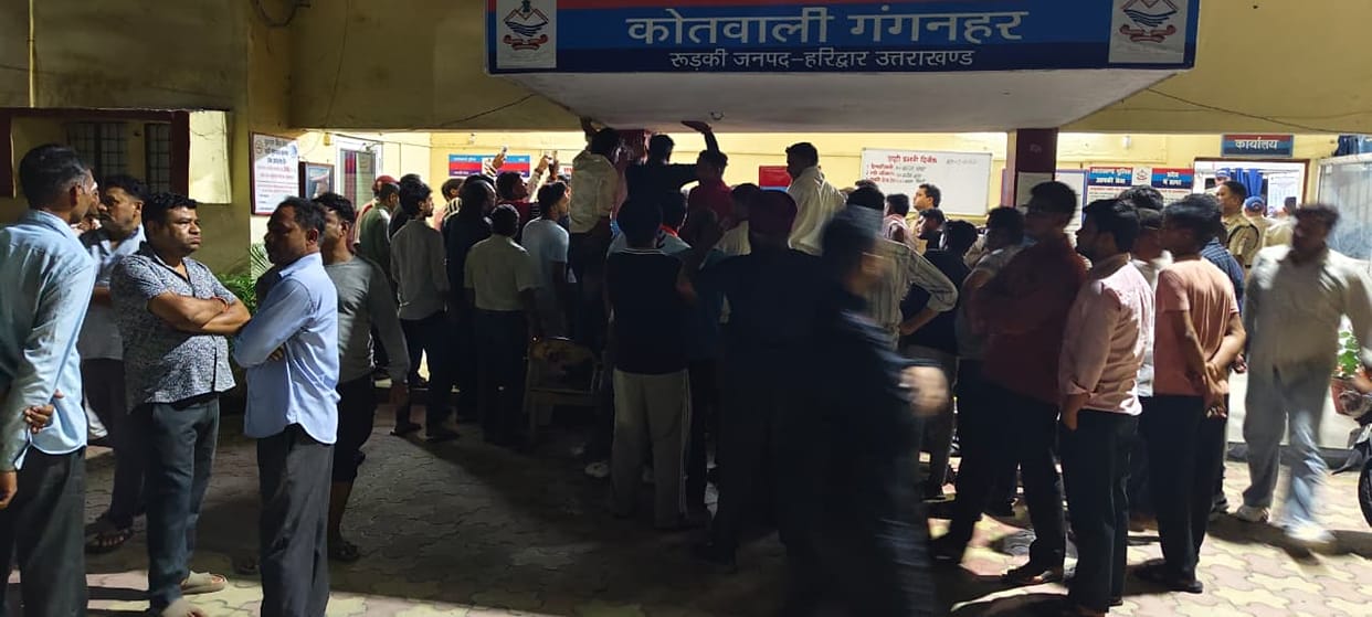 Roorkee Hindu Raksha Dal District President shot referred to a higher center in critical condition