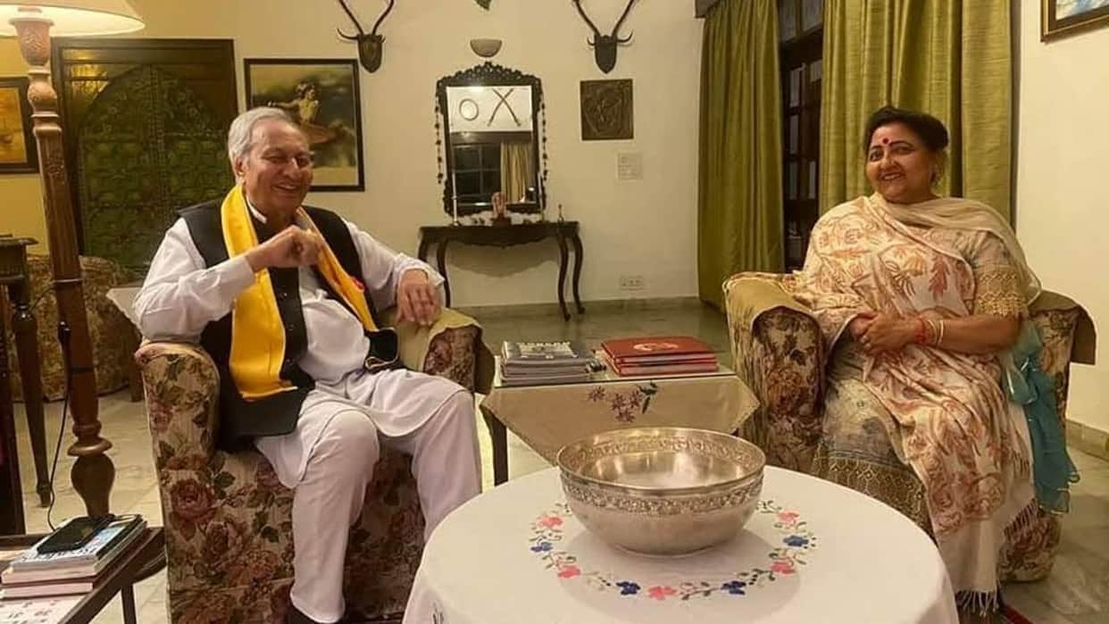 major vijay singh mankotia demise sarveen chaudhary shahpur political rivalry