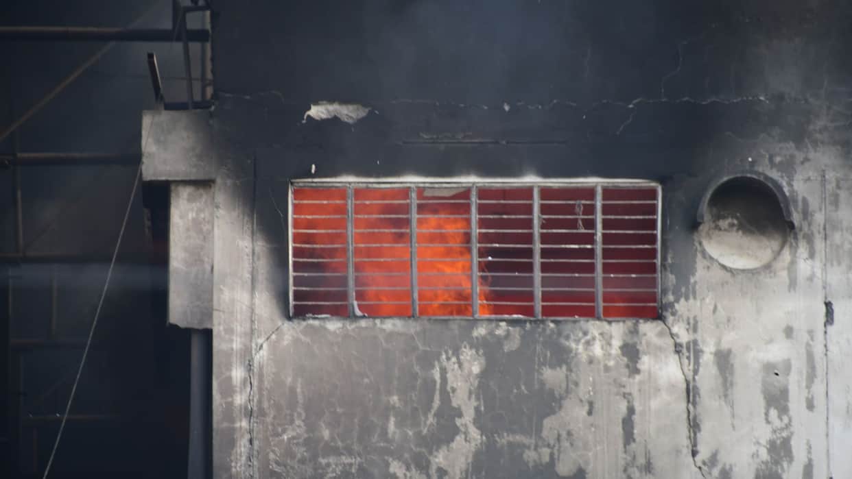 Fire at Varanasi fan warehouse Flames reignite after 48 hours beams buckle workers afraid to enter basement