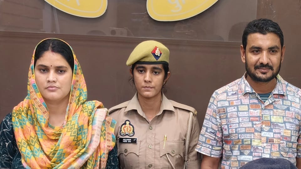 पुलिस की गिरफ्त में आरोपी।